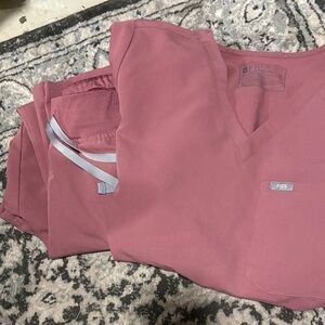 Figs Mauve Scrub Set